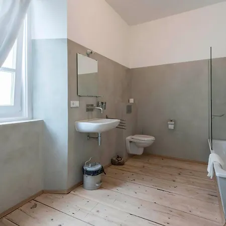 Das-hornsteiner Konukevi 3*